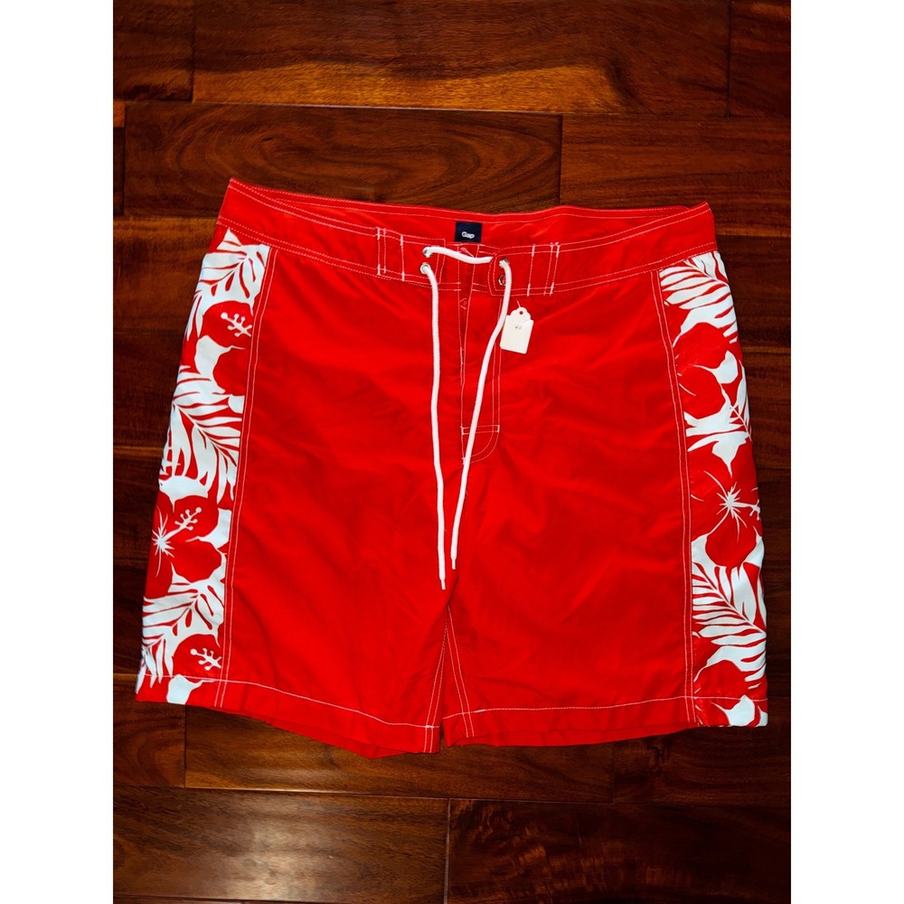 Gap Mens Swim Trunks Board Shorts Red White Hibiscus Floral Mesh Liner XL